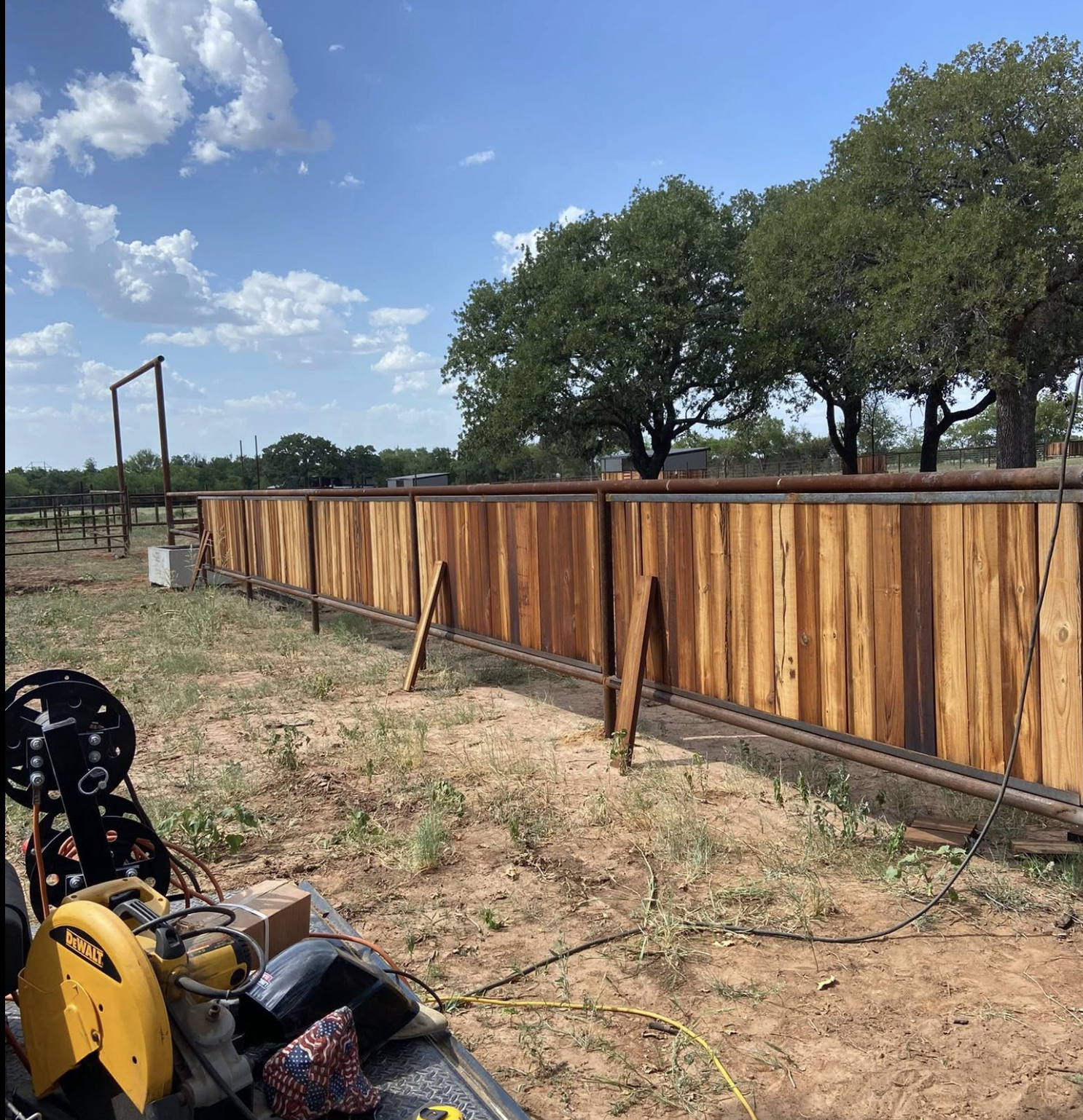 Ranch & Farm